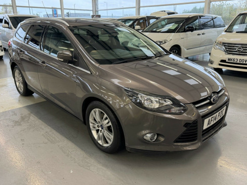 Ford Focus  2.0 TDCi Titanium Navigator Powershift Euro 5 5dr 