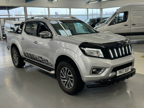 Nissan Navara  2.3 dCi Tekna Auto 4WD Euro 6 4dr 