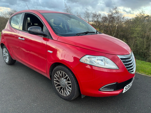 Chrysler Ypsilon  1.2 SE Hatchback 5dr Petrol Manual Euro 5 (s/s) (69 bhp)