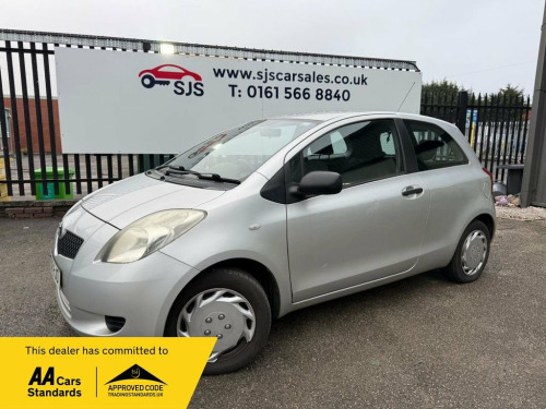 Toyota Yaris  1.0 VVT-i T2 Hatchback 3dr Petrol Manual (127 g/km 