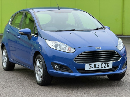 Ford Fiesta  1.6 Zetec Hatchback 5dr Petrol Powershift Euro 5 (105 ps) 