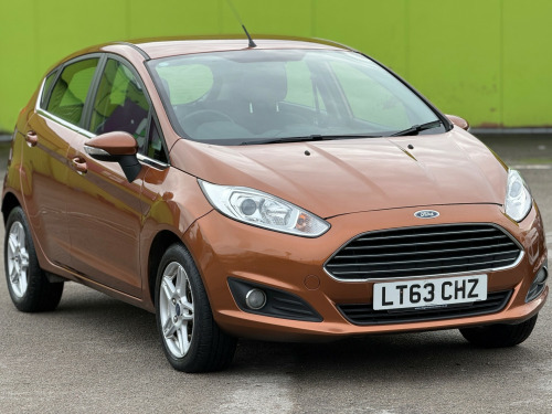 Ford Fiesta  1.6 Zetec Hatchback 5dr Petrol Powershift Euro 5 (105 ps) 