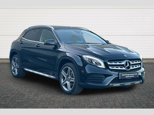 Mercedes-Benz GLA-Class GLA200 1.6 GLA200 AMG Line (Premium) SUV 5dr Petrol 7G-DC