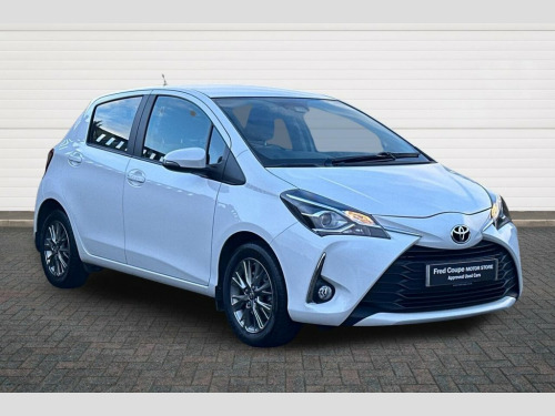 Toyota Yaris  1.5 VVT-i Icon Hatchback 5dr Petrol CVT Euro 6 (11 