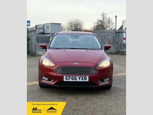 Ford Focus  1.0T EcoBoost Titanium Auto Euro 6 (s/s) 5dr 