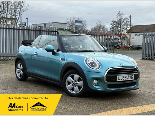 MINI Convertible  1.5 Cooper Steptronic Euro 6 (s/s) 2dr