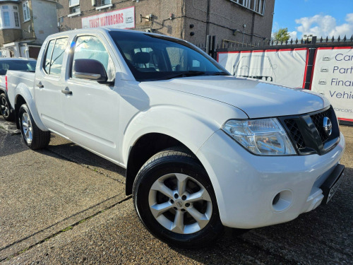 Nissan Navara  2.5 dCi Visia 4WD Euro 5 4dr 