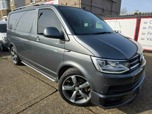 Volkswagen Transporter  2.0 BiTDI T30 BlueMotion Tech Highline FWD SWB Euro 6 (s/s) 5dr 