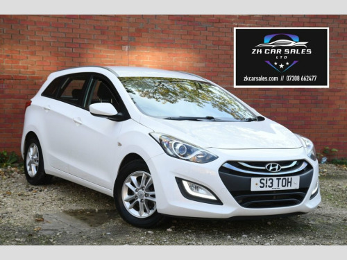 Hyundai i30  1.6 CRDi Blue Drive Active Tourer 5dr Diesel Manua