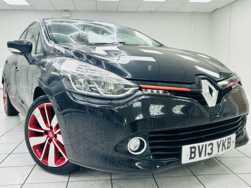 Renault Clio  0.9 TCe Dynamique S MediaNav Hatchback 5dr Petrol  