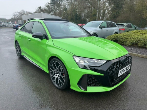 Audi RS3  2.5 TFSI Carbon Vorsprung S Tronic quattro Euro 6 (s/s) 4dr 