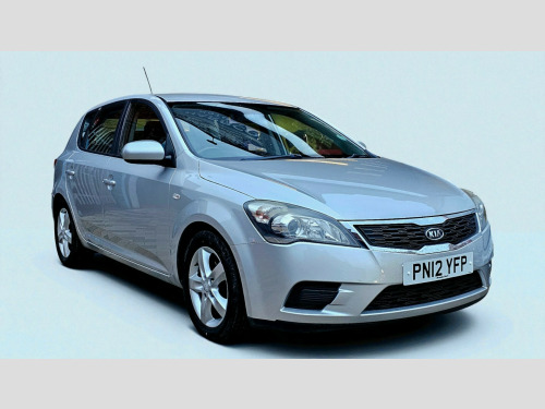 Kia ceed  1.4 VR-7 Hatchback 5dr Petrol Manual Euro 5 (89 bhp)