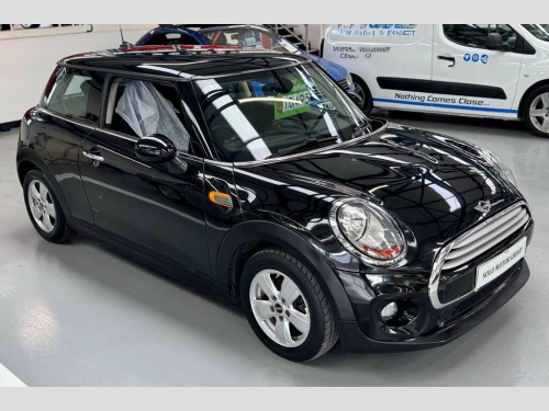 MINI Hatch  1.5 Cooper D Hatchback 3dr Diesel Auto Euro 6 (s/s