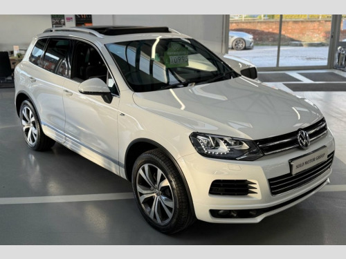 Volkswagen Touareg  3.0 TDI V6 BlueMotion Tech R-Line SUV 5dr Diesel T 