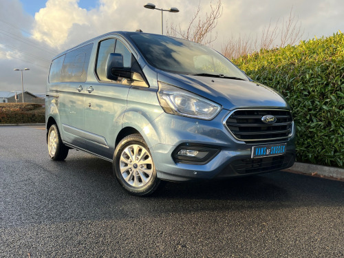 Ford Transit Custom  300  LIMITED 6 SEATER CREW SAT NAV HEATED SEATS  L1 H1  