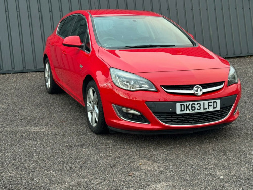 Vauxhall Astra  2.0 CDTi SRi Auto Euro 5 5dr 