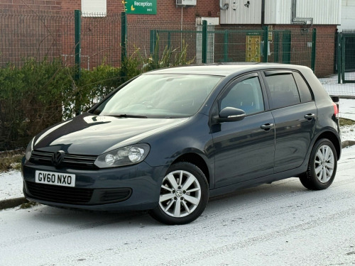 Volkswagen Golf  1.6 TDI Match DSG Euro 5 5dr 