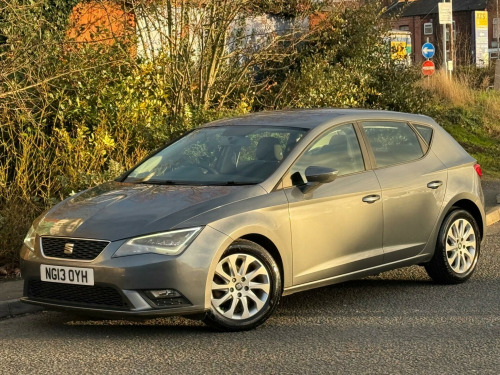 SEAT Leon  1.6 TDI CR SE DSG Euro 5 (s/s) 5dr