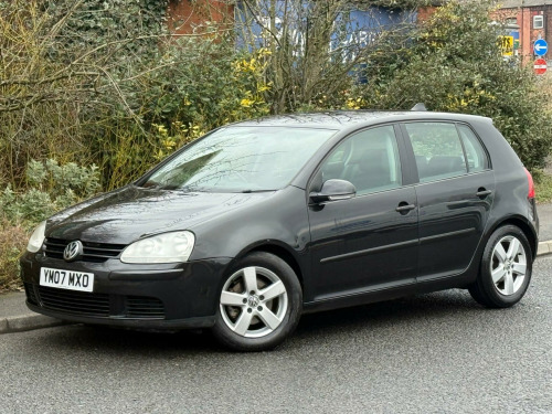 Volkswagen Golf  2.0 TDI Sport DSG 5dr 