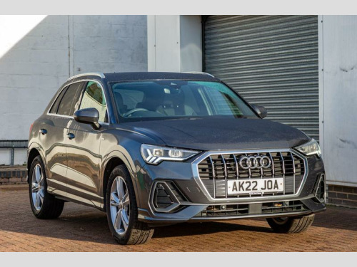 Audi Q3  1.5 TFSI CoD 35 S line S Tronic Euro 6 (s/s) 5dr