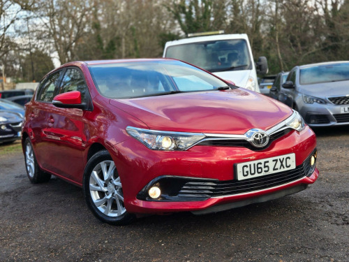 Toyota Auris  1.6 D-4D Icon Euro 6 (s/s) 5dr