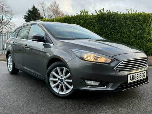 Ford Focus  1.0T EcoBoost Titanium Auto Euro 6 (s/s) 5dr 