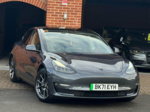 Tesla Model 3  (Dual Motor) Long Range Auto 4WDE 4dr 