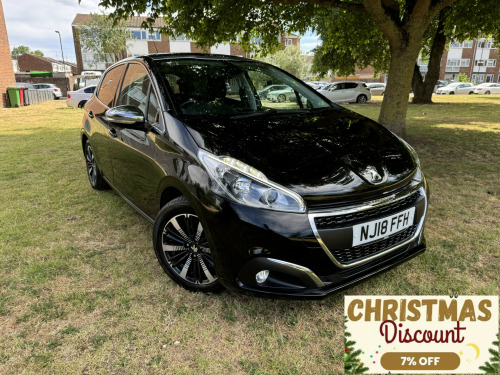 Peugeot 208  PURETECH ALLURE PREMIUM 5-Door
