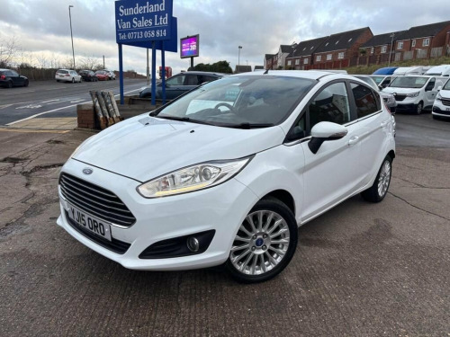 Ford Fiesta  1.0T EcoBoost Titanium Hatchback 5dr Petrol Manual 