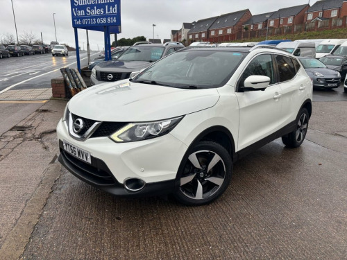 Nissan Qashqai  1.5 dCi N-Connecta SUV 5dr Diesel Manual 2WD Euro  