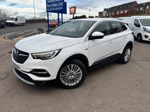 Vauxhall Grandland X  1.2 Turbo Tech Line Nav Euro 6 (s/s) 5dr 