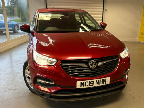 Vauxhall Grandland X  1.2 Turbo GPF SE SUV 5dr Petrol Manual Euro 6 (s/s 