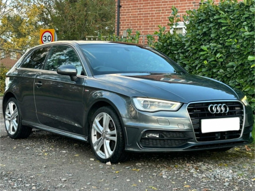 Audi A3  1.8 TFSI S line S Tronic quattro Euro 5 (s/s) 3dr 