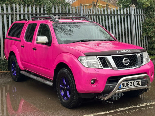 Nissan Navara  2.5 dCi Tekna Auto 4WD Euro 5 4dr 