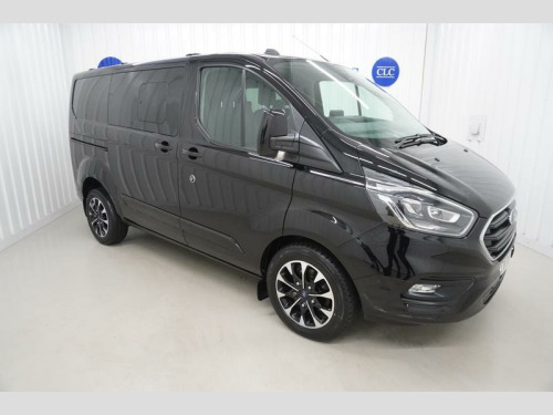 Ford Transit Custom  2.0 320 EcoBlue Limited Crew Van Double Cab 5dr Diesel Auto L1 H1 Euro 6 | 