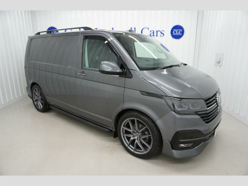 Volkswagen Transporter  2.0 TDI T28 Highline Panel Van SWB Euro 6 | NO VAT | EURO 6 | Service histo