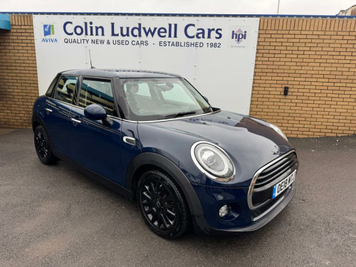 MINI Hatch  1.5 Cooper Hatchback 5dr Petrol Steptronic Euro 6 (s/s) (136 ps) | Service 