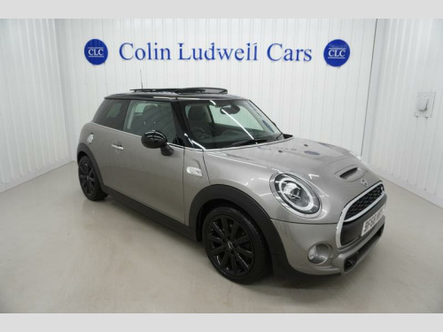 MINI Hatch  2.0 Cooper S GPF Hatchback 3dr Petrol Steptronic | Service History | 1 Owne