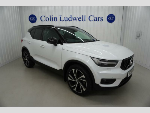 Volvo XC40  2.0 T4 R-Design Pro SUV 5dr Petrol Auto AWD Euro 6 (s/s) (190 ps) | Full Vo