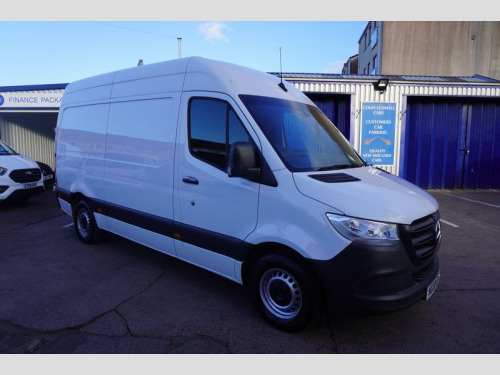 Mercedes-Benz Sprinter  2.1 316 CDI Panel Van 5dr Diesel G-Tronic+ RWD L2 H2 | NO VAT | Apple Car P