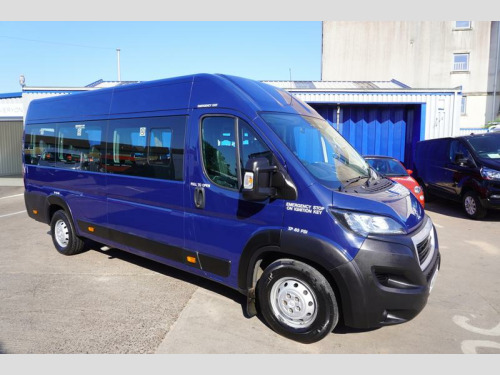 Peugeot Boxer  2.0 BlueHDi 440 Window Van 5dr Diesel Manual L4 H2 | Service History | 1 Ow