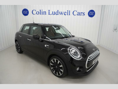 MINI Hatch  1.5 Cooper Exclusive Hatchback 5dr Petrol Manual|Full Service History | 1 P