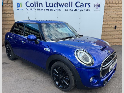 MINI Hatch  2.0 Cooper S Hatchback 5dr Petrol Manual| Mini Service History | 1 Previous