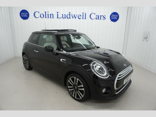 MINI Hatch  1.5 Cooper Exclusive Hatchback 3dr Petrol Manual Euro 6 (s/s) (136 ps) | Fu