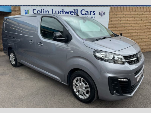 Vauxhall Vivaro  2.0 Turbo D 3100 Sportive Panel Van Diesel L2 H1 Euro 6 (s/s) (145 ps) | Se