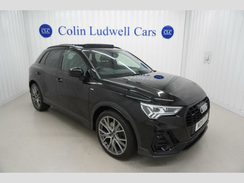 Audi Q3  2.0 TFSI 40 Vorsprung SUV 5dr Petrol S Tronic quattro|Full Audi Service His