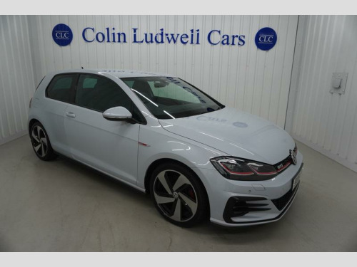 Volkswagen Golf  2.0 TSI GTI Hatchback 3dr Petrol DSG Euro 6 (s/s) (230 ps) | Service histor