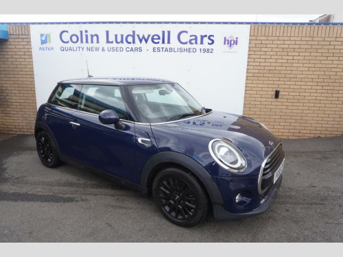 MINI Hatch  1.5 Cooper Classic Hatchback 3dr Petrol Manual | 1 Previous Owner | Low Mil