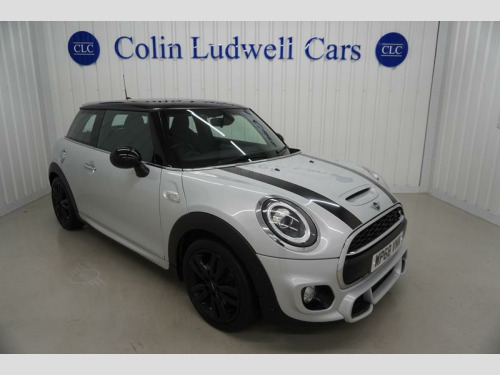 BMW 1 Series  2.0 120d M Sport Shadow Edition Hatchback 5dr Diesel Manual Euro 6 (s/s) (1