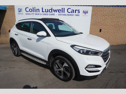 Hyundai Tucson  2.0 CRDi Blue Drive Premium SE SUV 5dr Diesel Manual | Full Service History